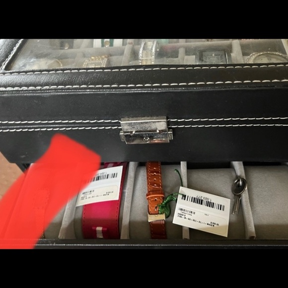 11 watches selling as a lot two Lacoste both with exchangeable band , Japan movt - Picture 10 of 17